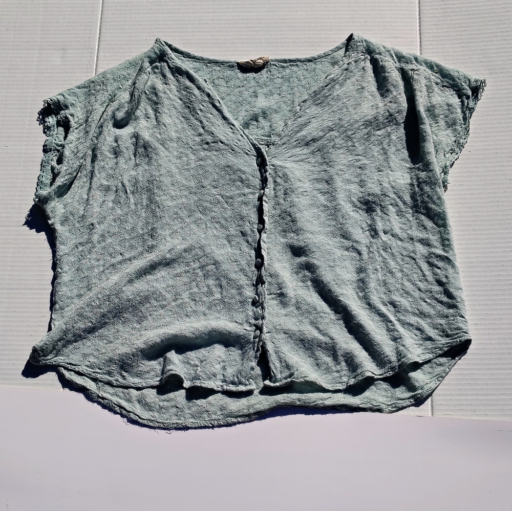 MELLODAY Light Green Boxy Short Sleeve Blouse